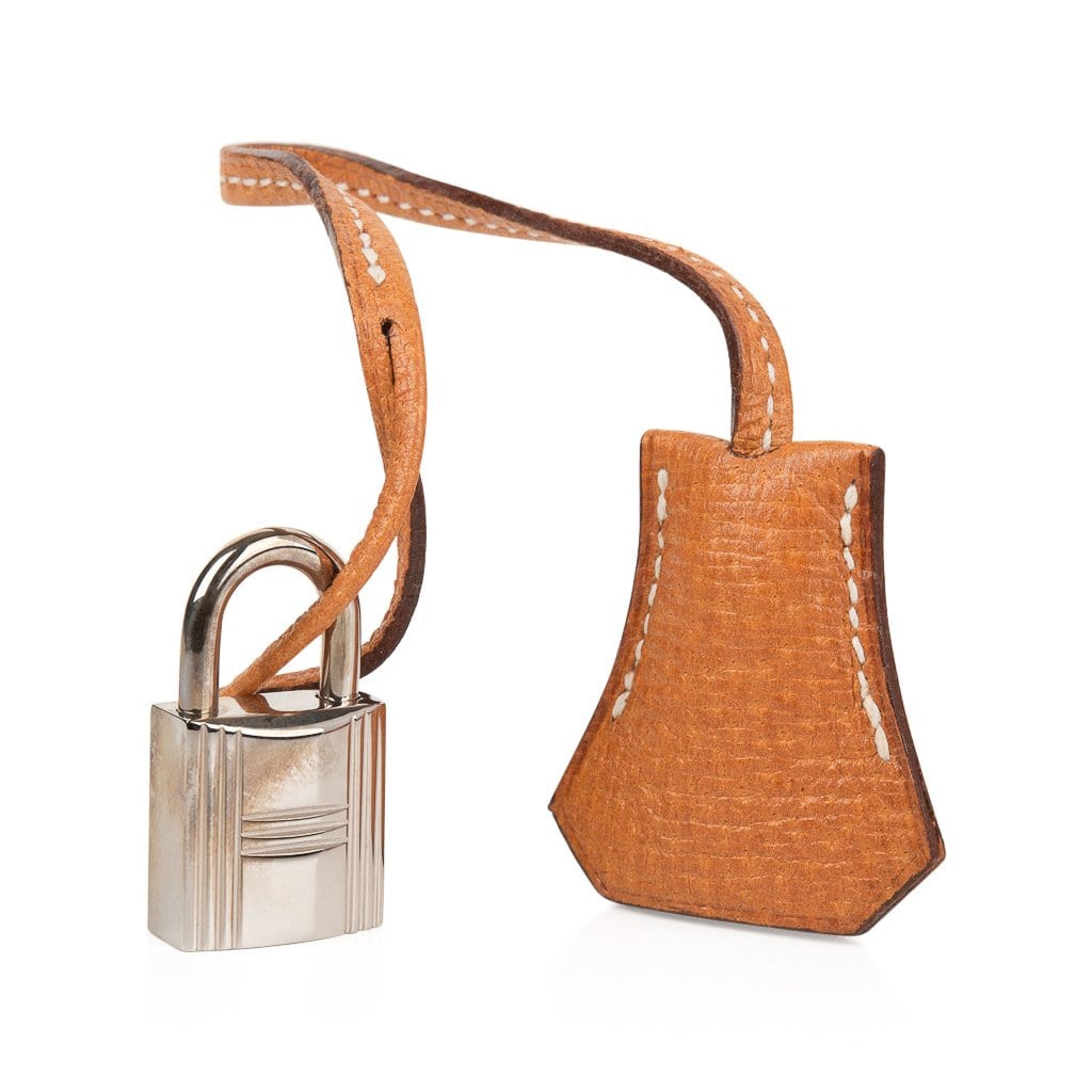 HERMÈS Kelly 28 handbag in Fauve Barenia leather with Gold