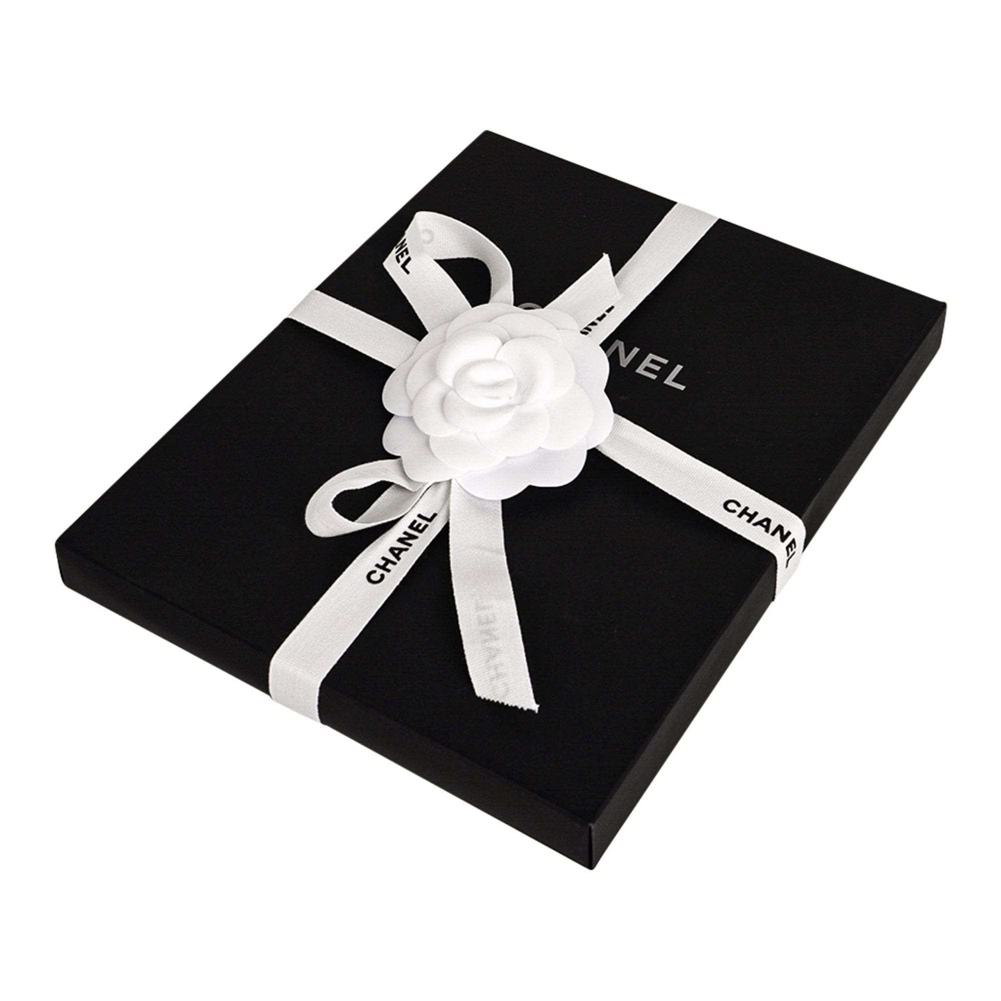 Chanel  Gifts, Gift wrapping, Chanel