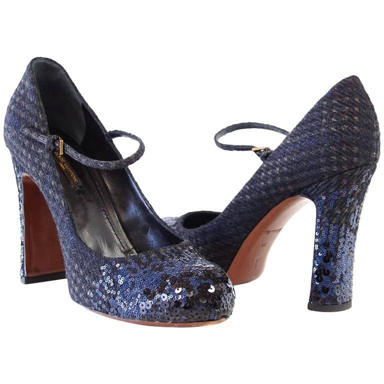 Louis Vuitton W Shoe Size 37 Sequin Pointed Toe Bow Heel – The