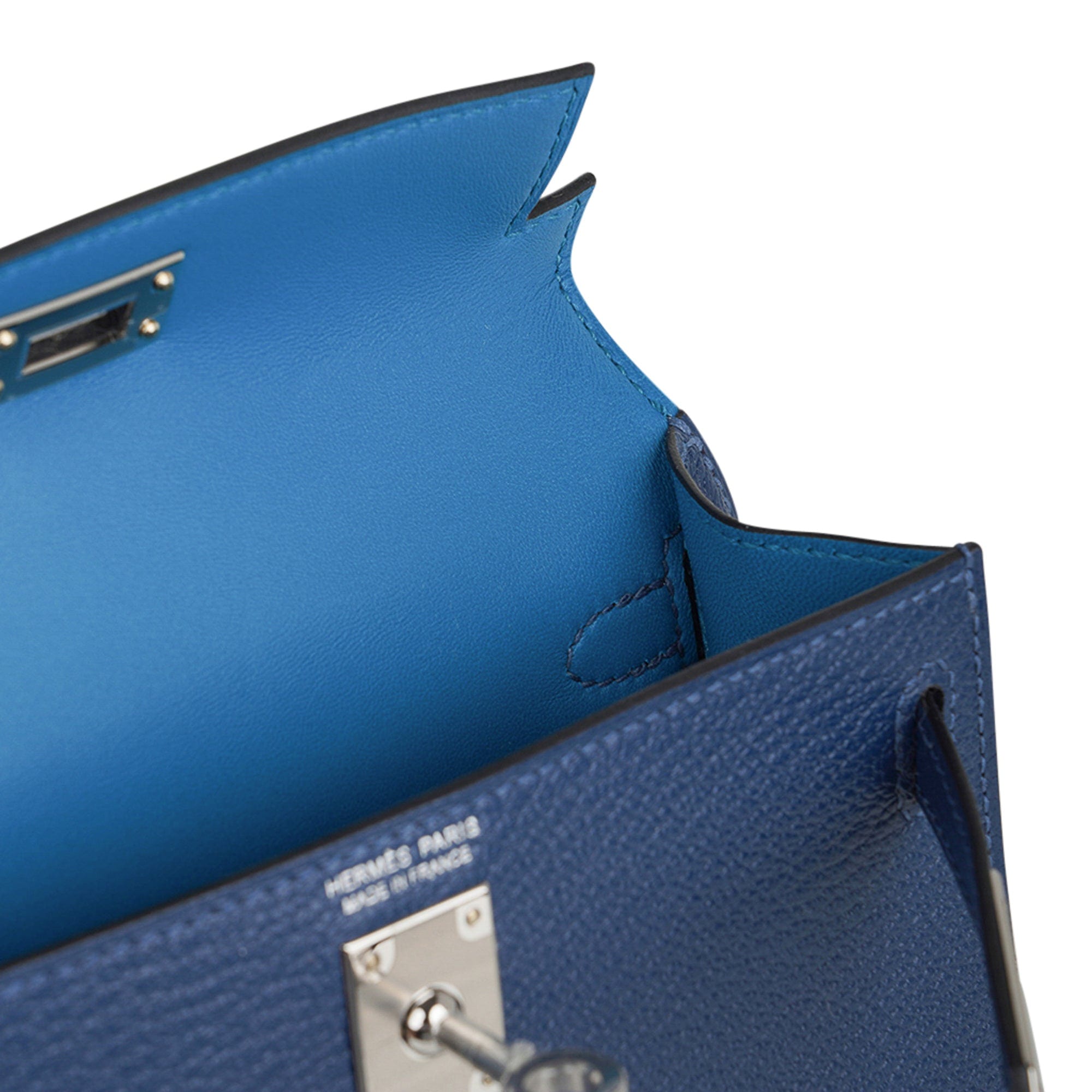 Hermes Special Order HSS Mini Kelly 20 Sellier Craie and Blue Indigo Bag  Epsom Palladium