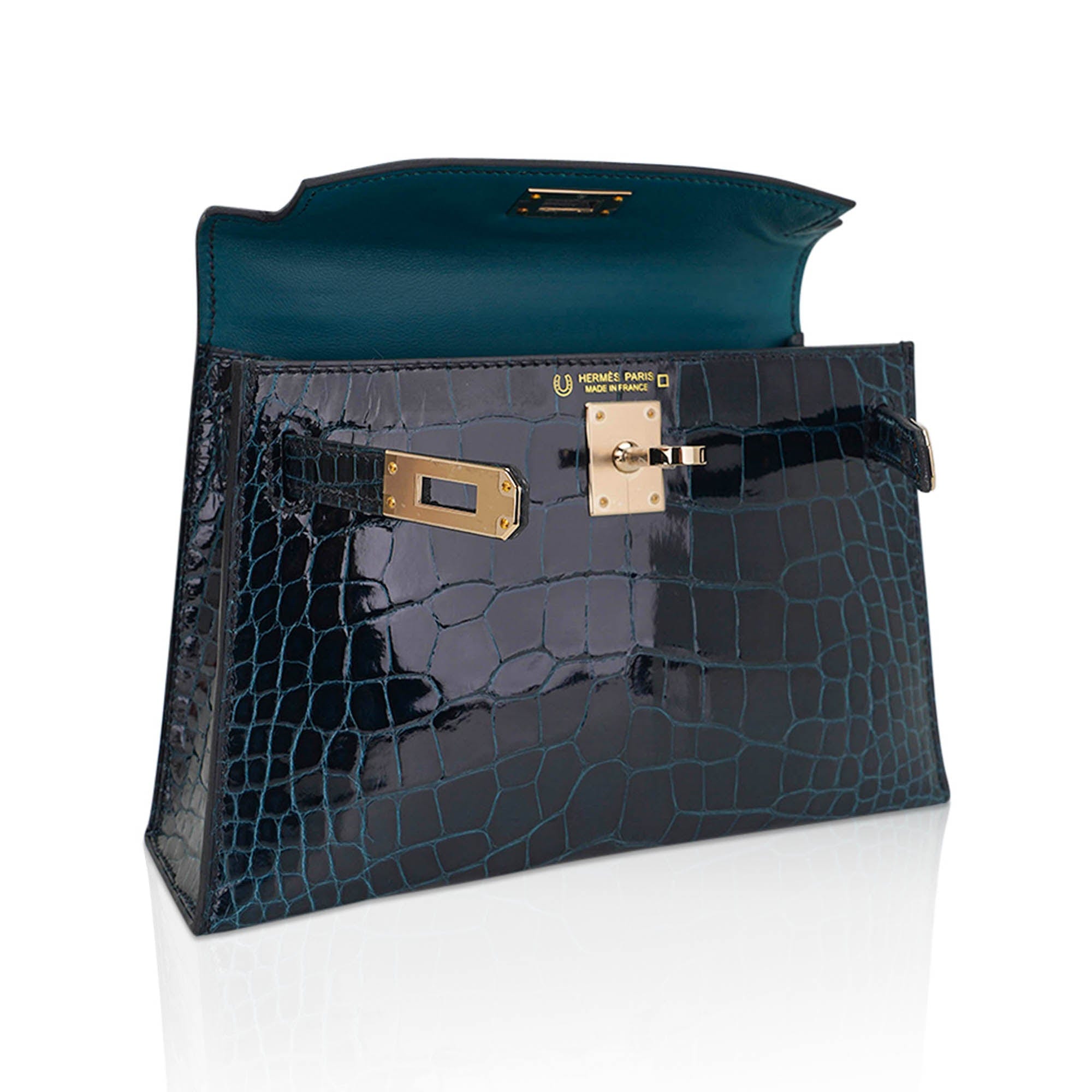 Hermes Limited Edition Verso Mini Kelly 20 Sellier Bag Vert Rousseau & Blue Paon Alligator with Permabrass Hardware