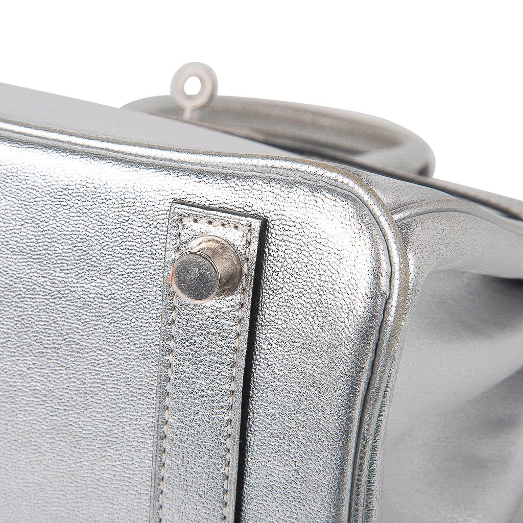 Metallic Silver Chèvre Birkin 25 Palladium Hardware, 2004, Handbags &  Accessories, The New York Collection, 2021