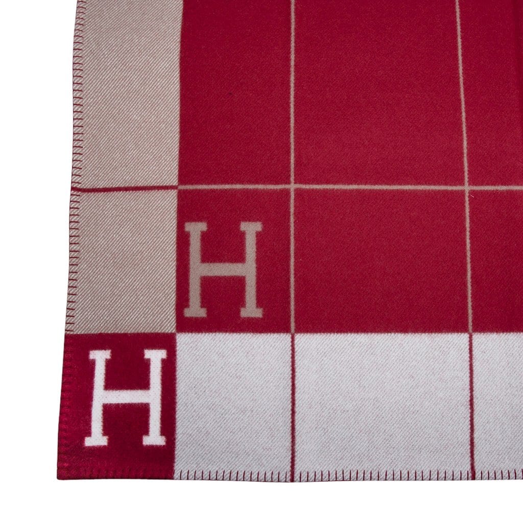 Hermes Blanket Avalon III Signature H Ecru and Rouge Throw Blanket