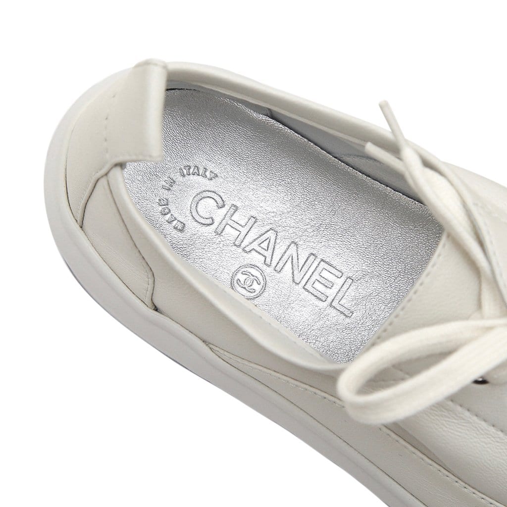 Chanel Sneakers White Leather w/ Black Leather CC To Cap 38 / 8 New w/Box Rare