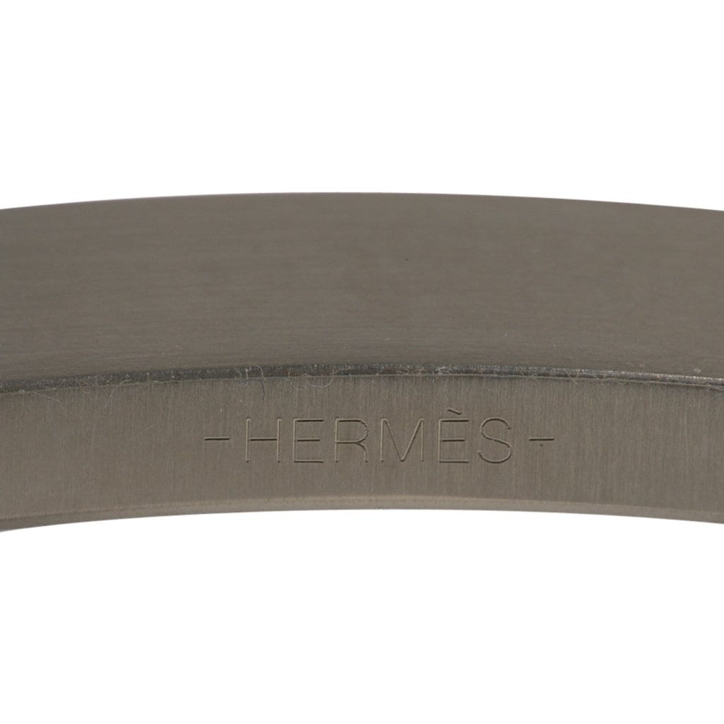 Shop HERMES Plain Leather Long Belt Logo Belts by PlatinumFashionLtd