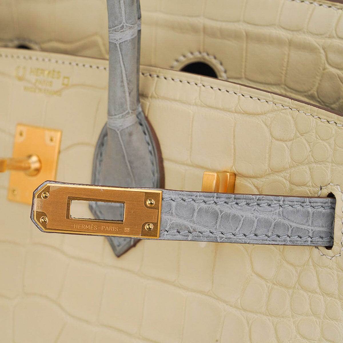 Hermes Special Order HSS Birkin 25 Bag in Gris Perle and Vanille Matte  Alligator with Rose Gold Hardware