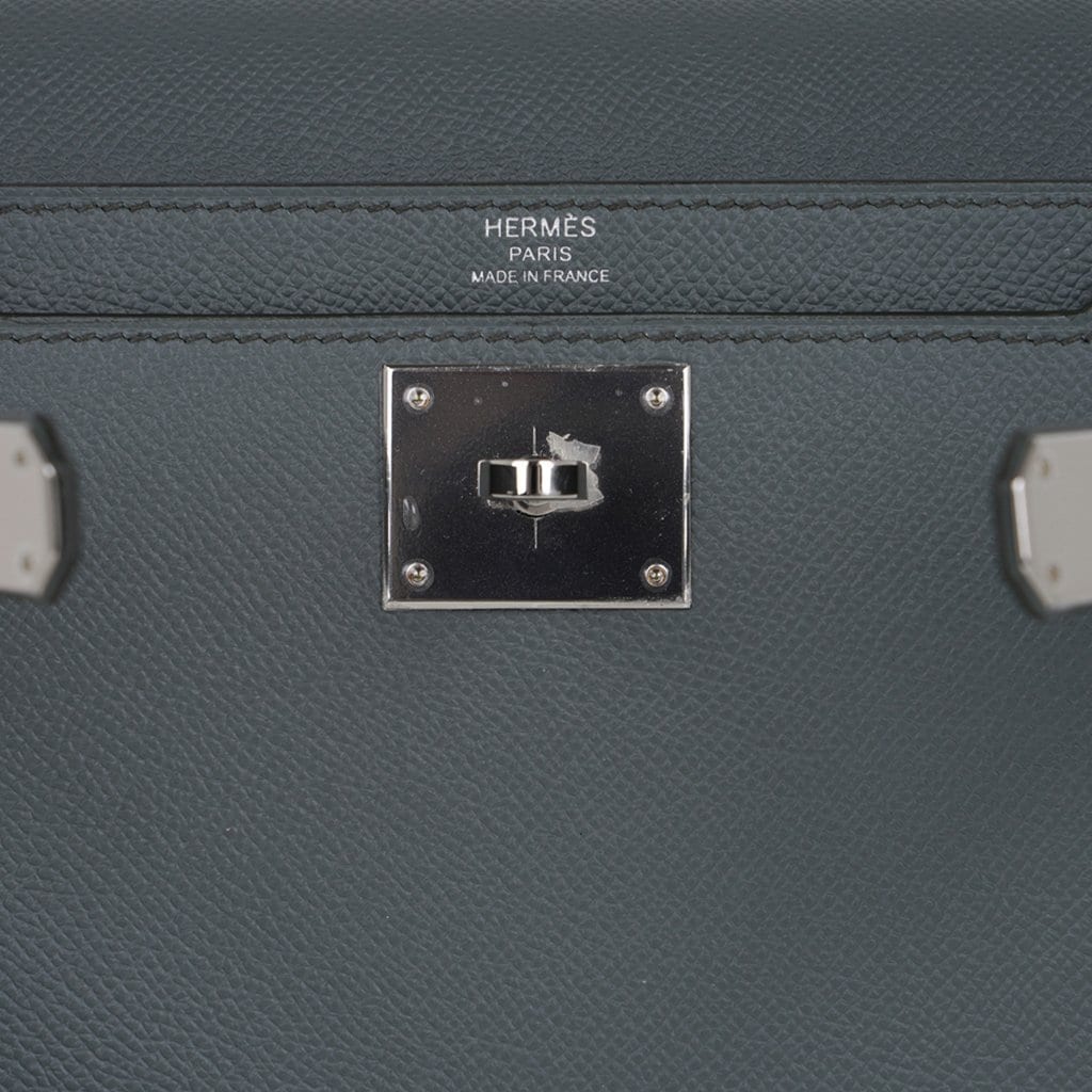 Hermès Kelly Depeches 25 Pouch In Vert Amande Epsom With Palladium Hardware  in Gray