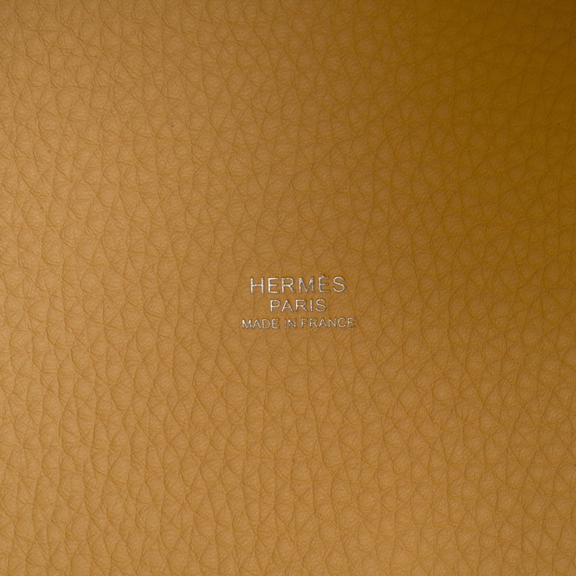 Hermes Picotin Lock 18 Casaque Bag Lime / Nata Bi-Color Tote Clemence Palladium