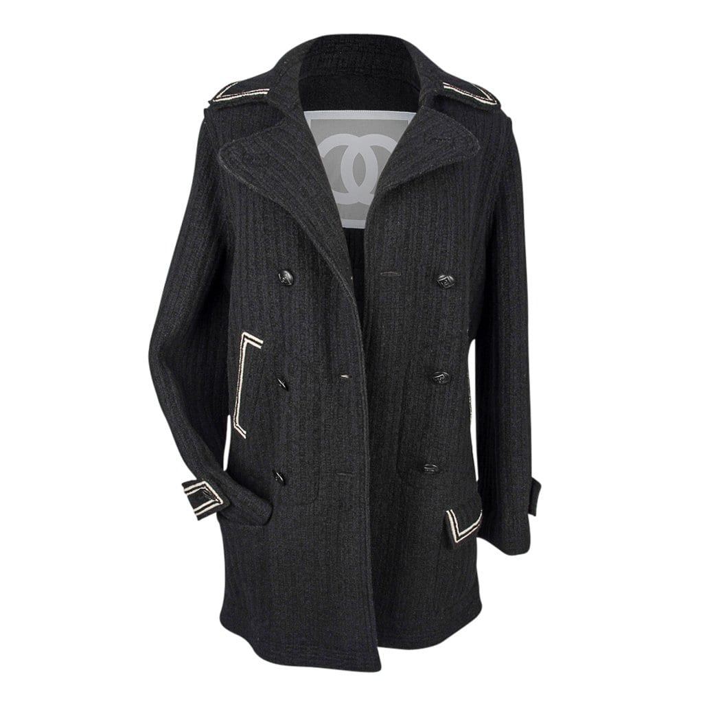 Shop Christian Dior 2023-24FW MACROCANNAGE PEACOAT WITH CRISS CROSS COLLAR  (357C59A2827_X9000) by _Mercury_