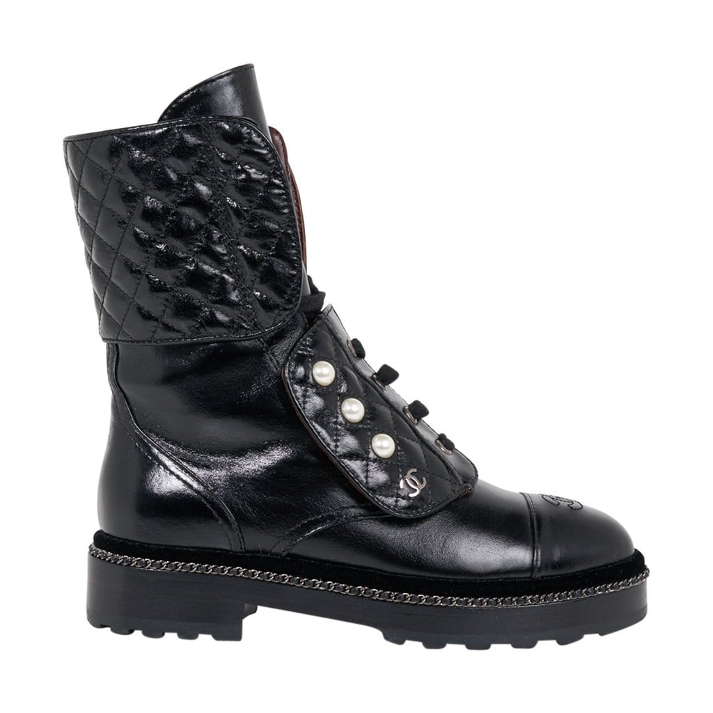 Chanel Combat Boot 3/4 Tall Quilted / Pearls / Chain 39 /9 Box – Mightychic