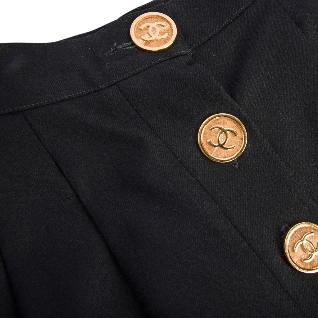 large chanel buttons gold