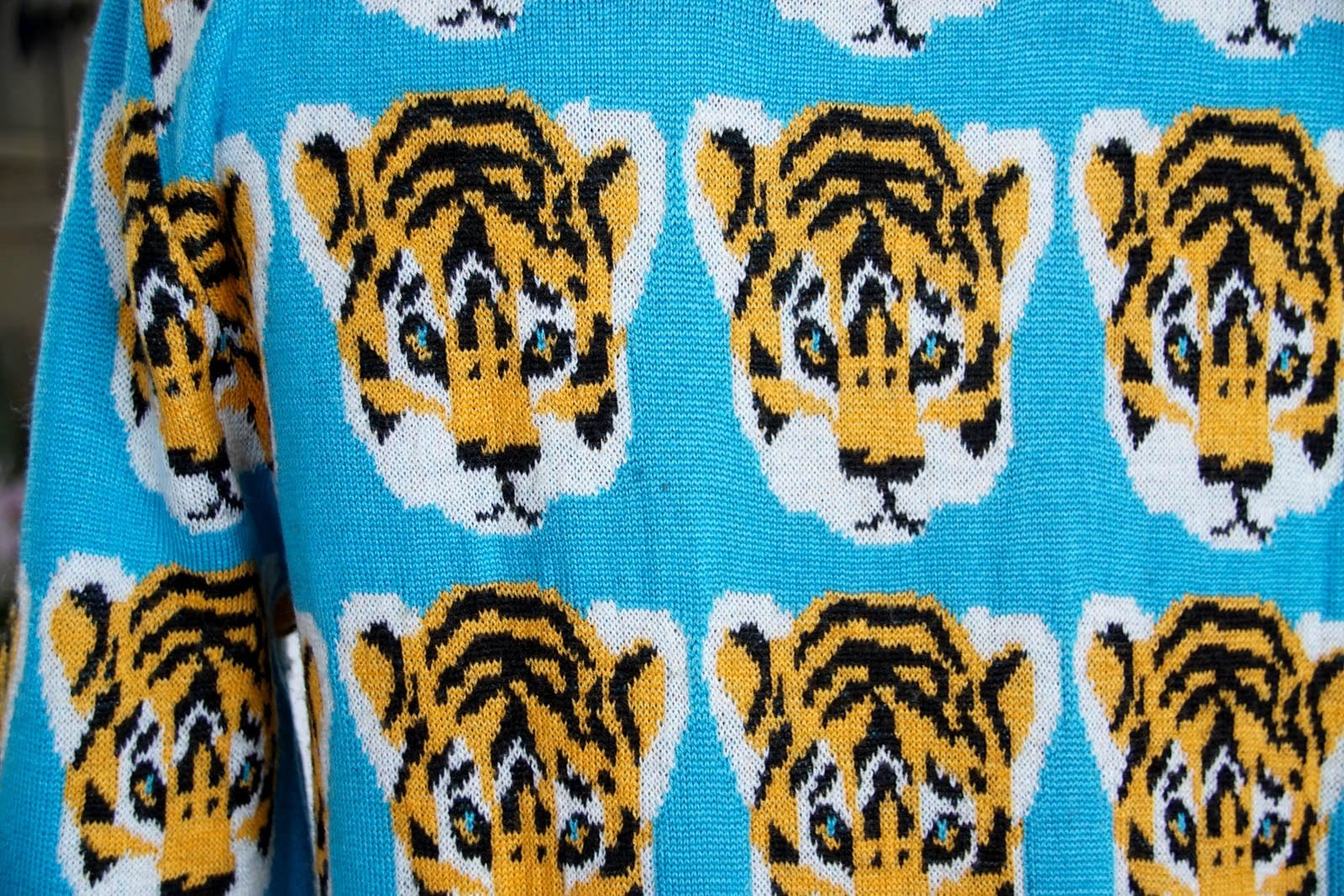 Libertine Sweater Baby Tiger Faces Print Crewneck M So Charming - mightychic