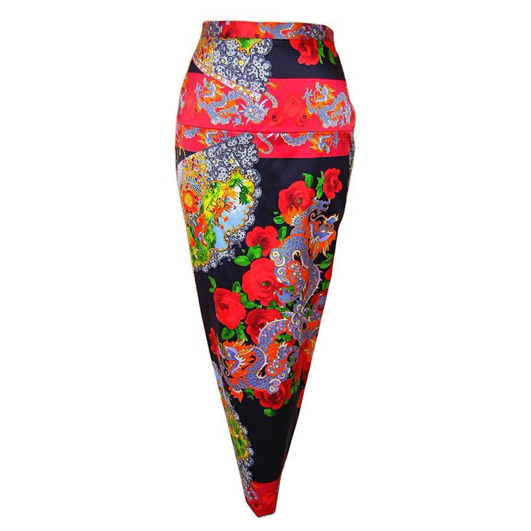 Dolce&Gabbana Skirt Exotic Asian Print Roses Superb Rear Detail 40 / 6 - mightychic