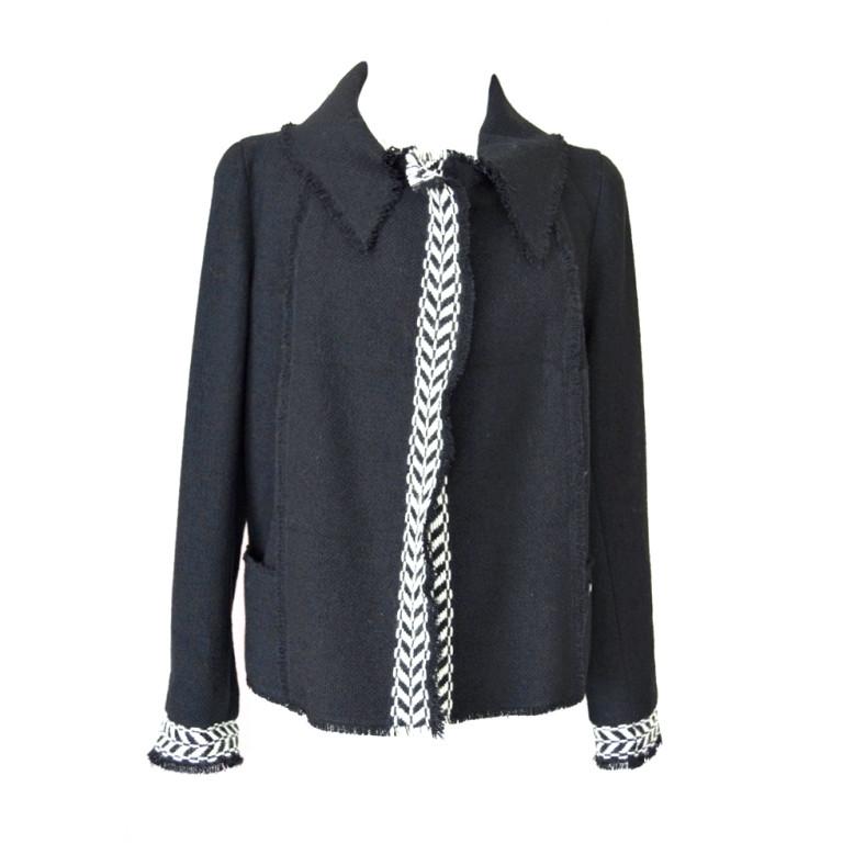 Chanel 04A Jacket Trim in Black and White Chevron 46 /  fits 8 to 10 - mightychic