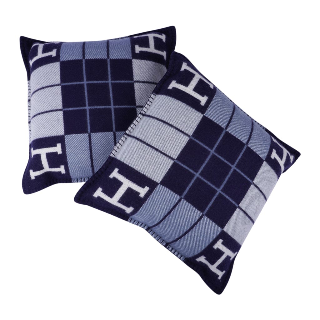 Hermes Cushion Avalon III Blue Caban / Ecru Small Model Throw Pillow S –  Mightychic