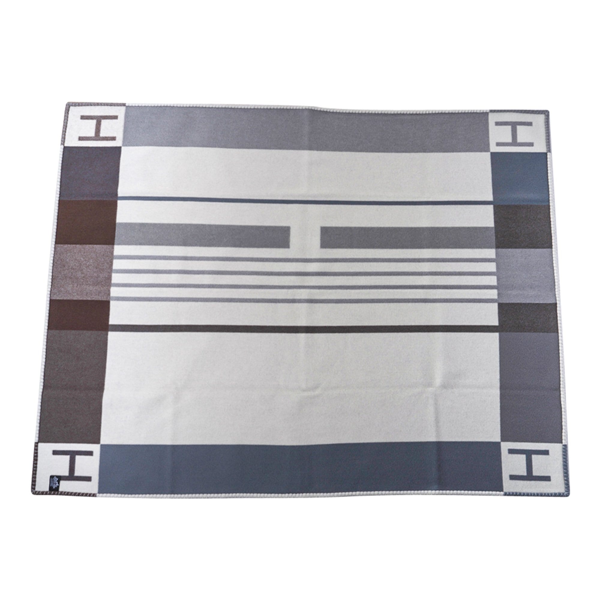 Hermes Avalon Vibration Throw Blanket Gris / Ecru Wool / Cashmere New