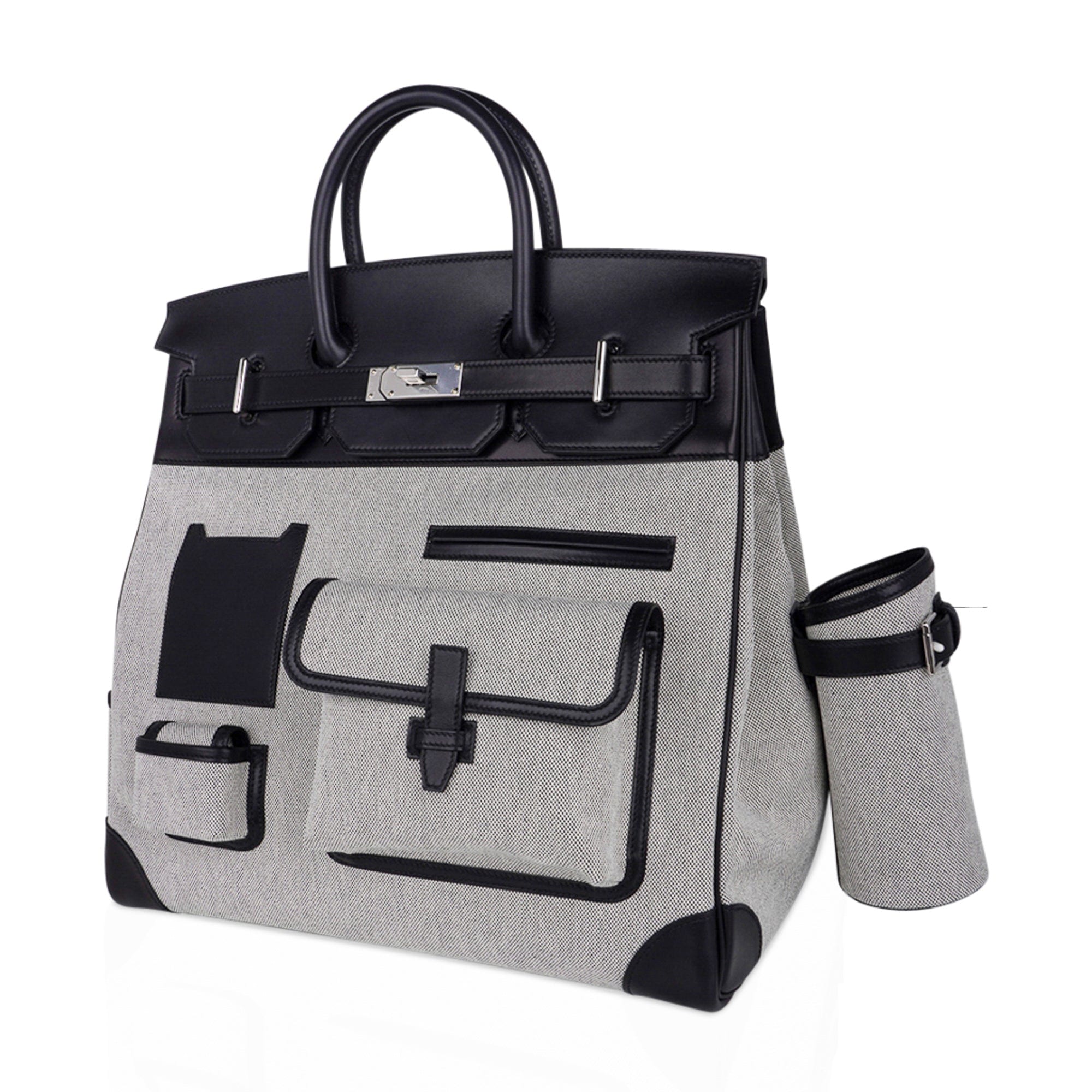 Hermes Haut A Courroies 40 Cargo Bag AA Ecru-Noir/Noir For Sale at