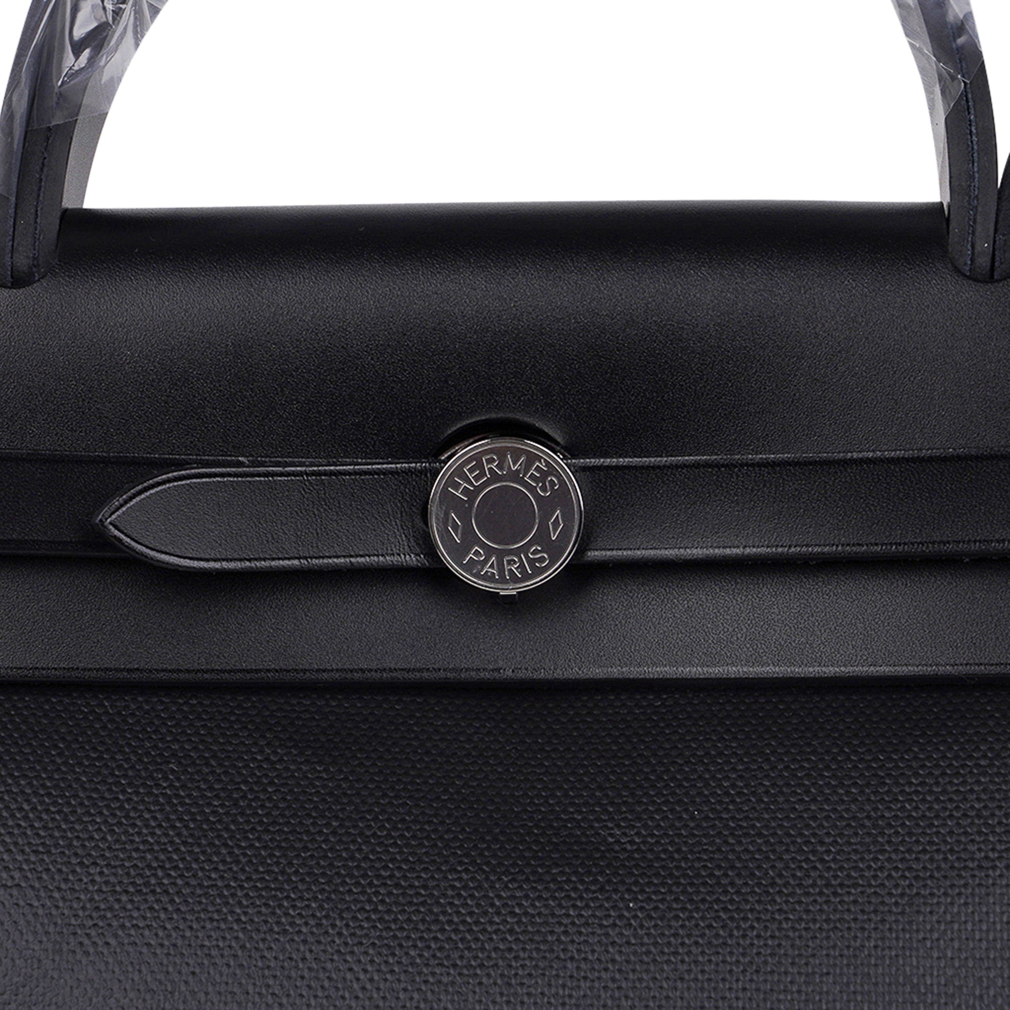 Hermès Herbag 39 In Black Toile And Vache Hunter Leather With Palladium  Hardware
