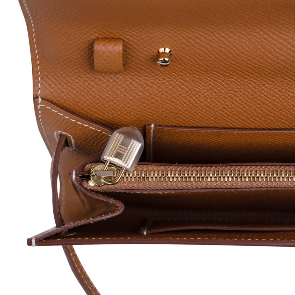 HERMES Classique Kelly To Go Etoupe Chèvre Mysore GHW Z - Timeless Luxuries