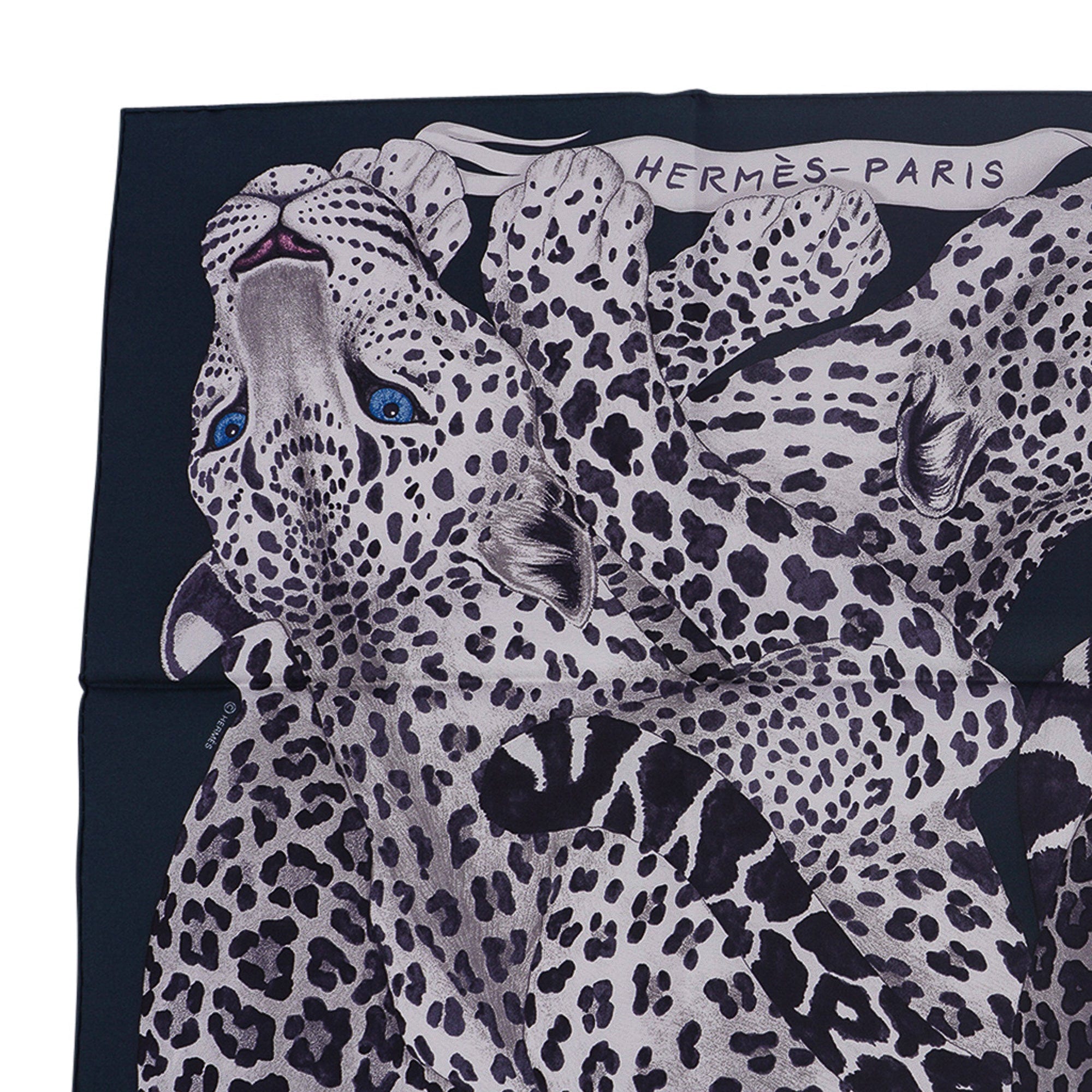 Hermes Silk Scarf 90 Lazy Leopardesses Potiron/ Brun/ Miel – Mightychic