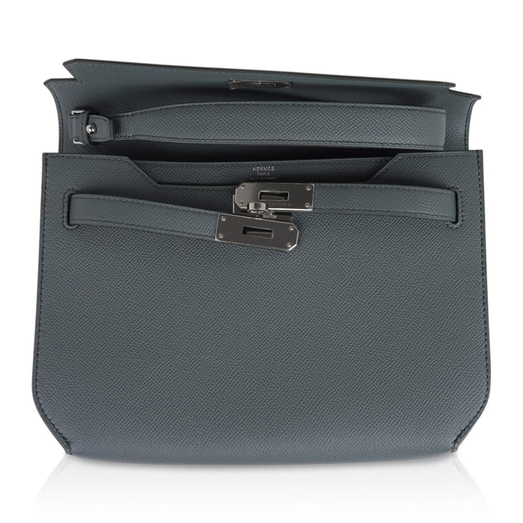 Hermes Kelly Handbag Vert Amande Epsom With Palladium Hardware 28