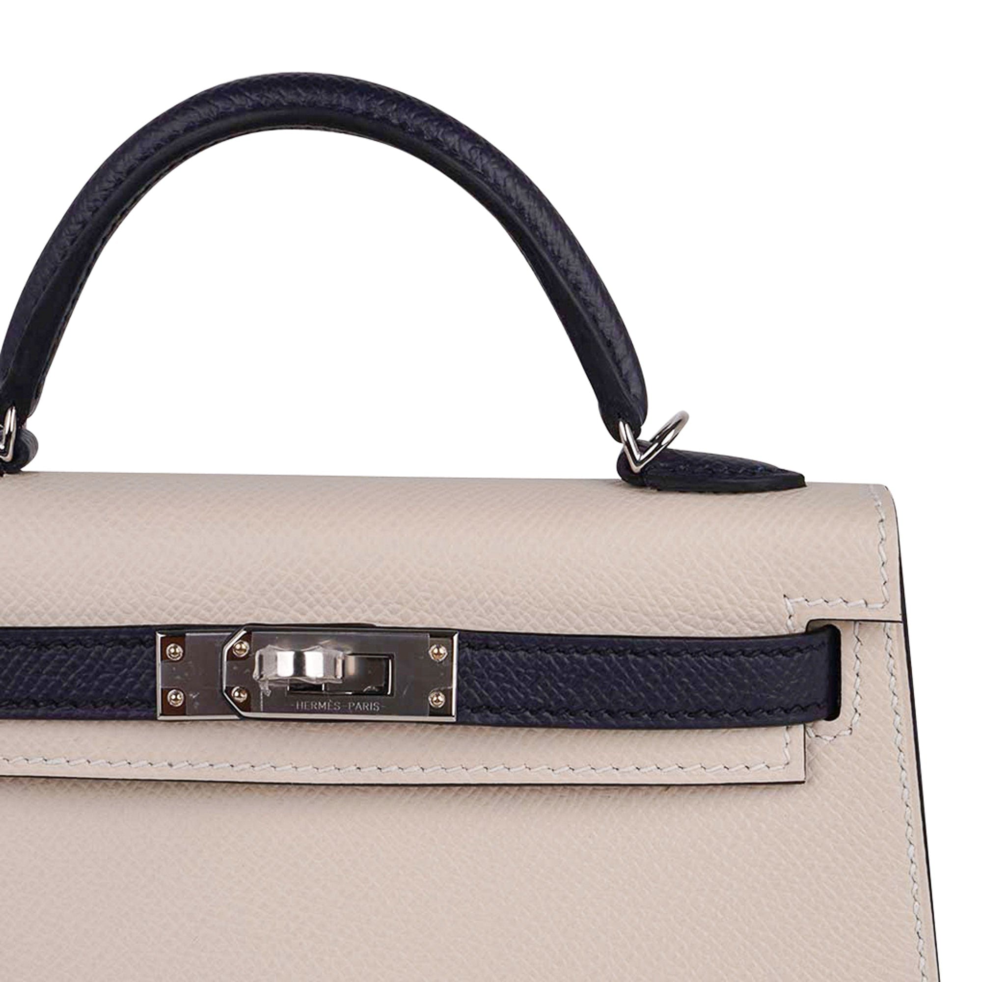 Hermes Special Order (HSS) Kelly Sellier 20 Bleu Encre and Bleu Indigo –  Madison Avenue Couture
