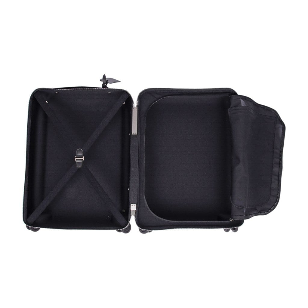 Louis Vuitton LV Horizon 55 Carry-On suitcase Beige Leather ref.509959 -  Joli Closet