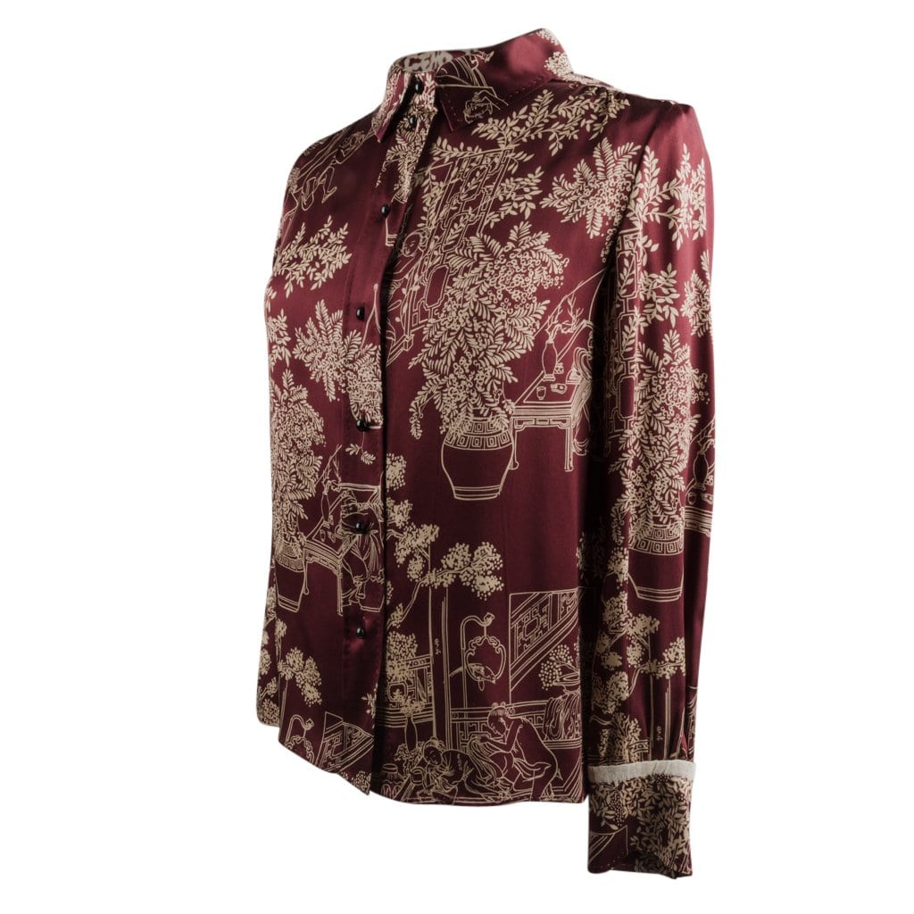 Louis Vuitton Pattern Print, Red Silk Printed Blouse US6, FR38 | M