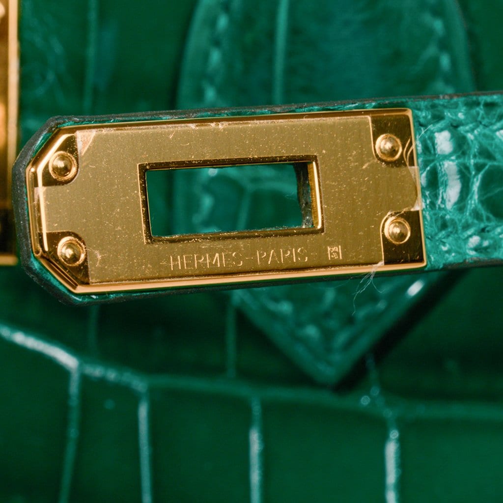 Hermes NEW Kelly 25 Green Crocodile Leather Gold Top Handle Tote