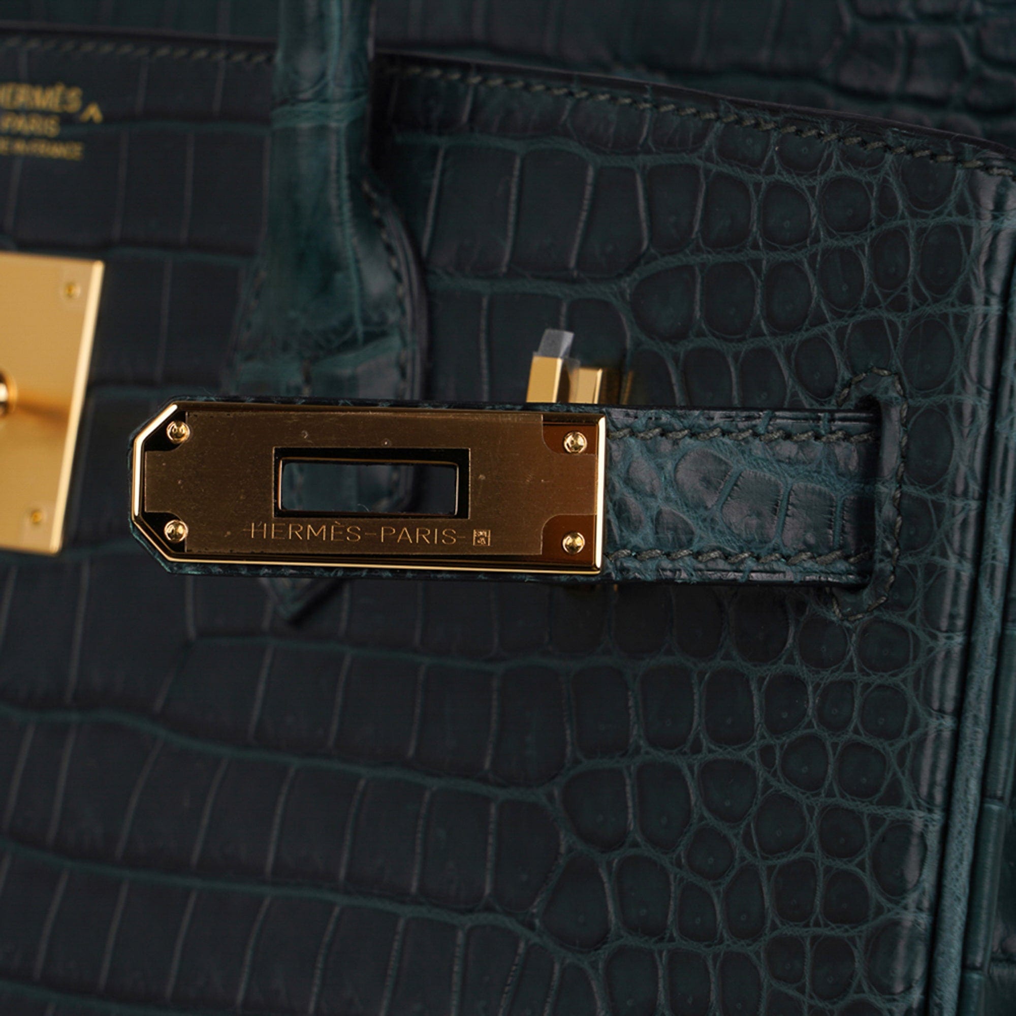 Hermès Birkin 30 Vert Jade Shiny Porosus Crocodile Gold Hardware