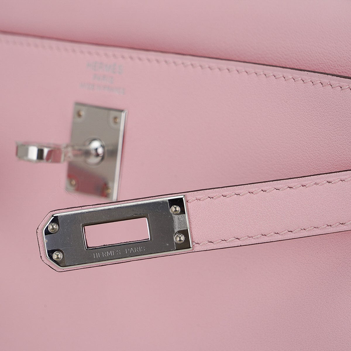 Hermes Kelly 25 Bag Rose Sakura Swift Leather with Palladium Hardware –  Mightychic