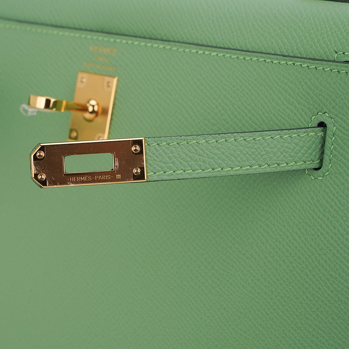 Hermes Kelly Sellier 25 Bag Vert Amande Gold Hardware Epsom Leather •  MIGHTYCHIC • 