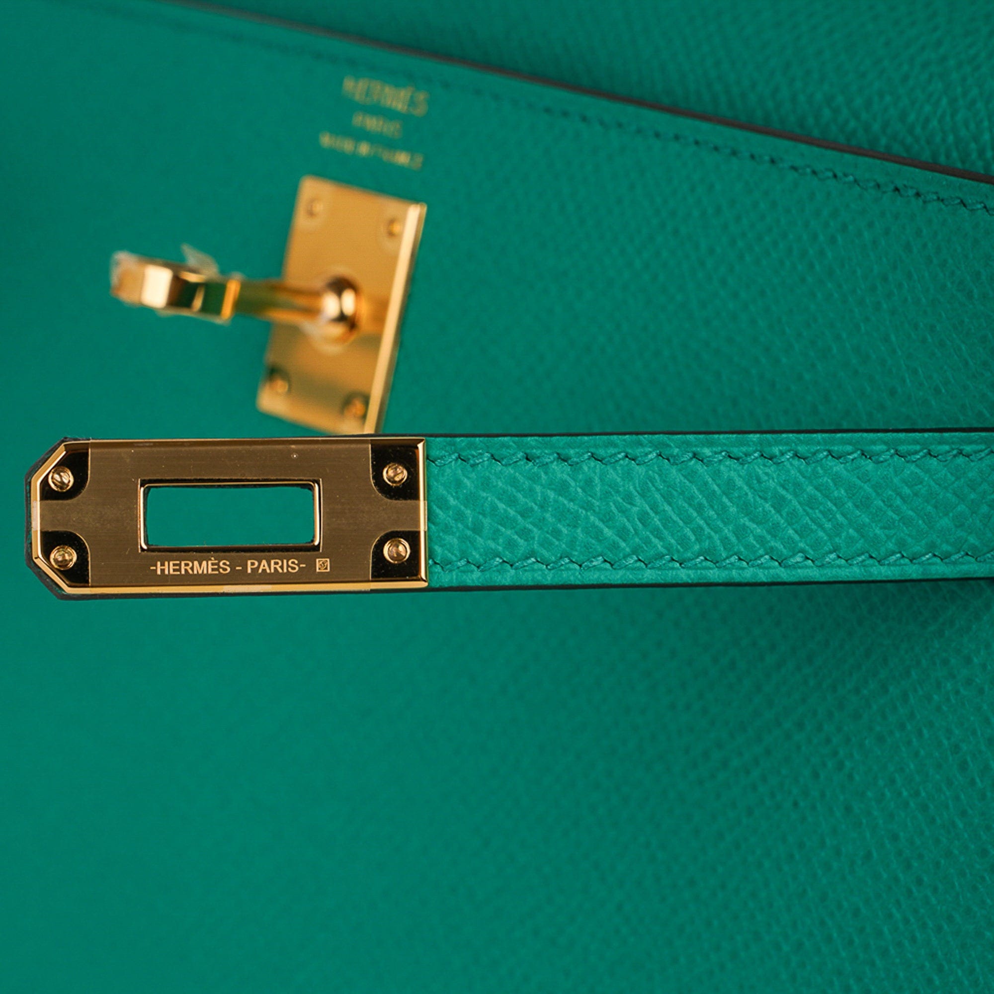Hermes Kelly Sellier 25 Tri-Color Bleu Brume, Vert Jade and Gold Epsom  Palladium Hardware