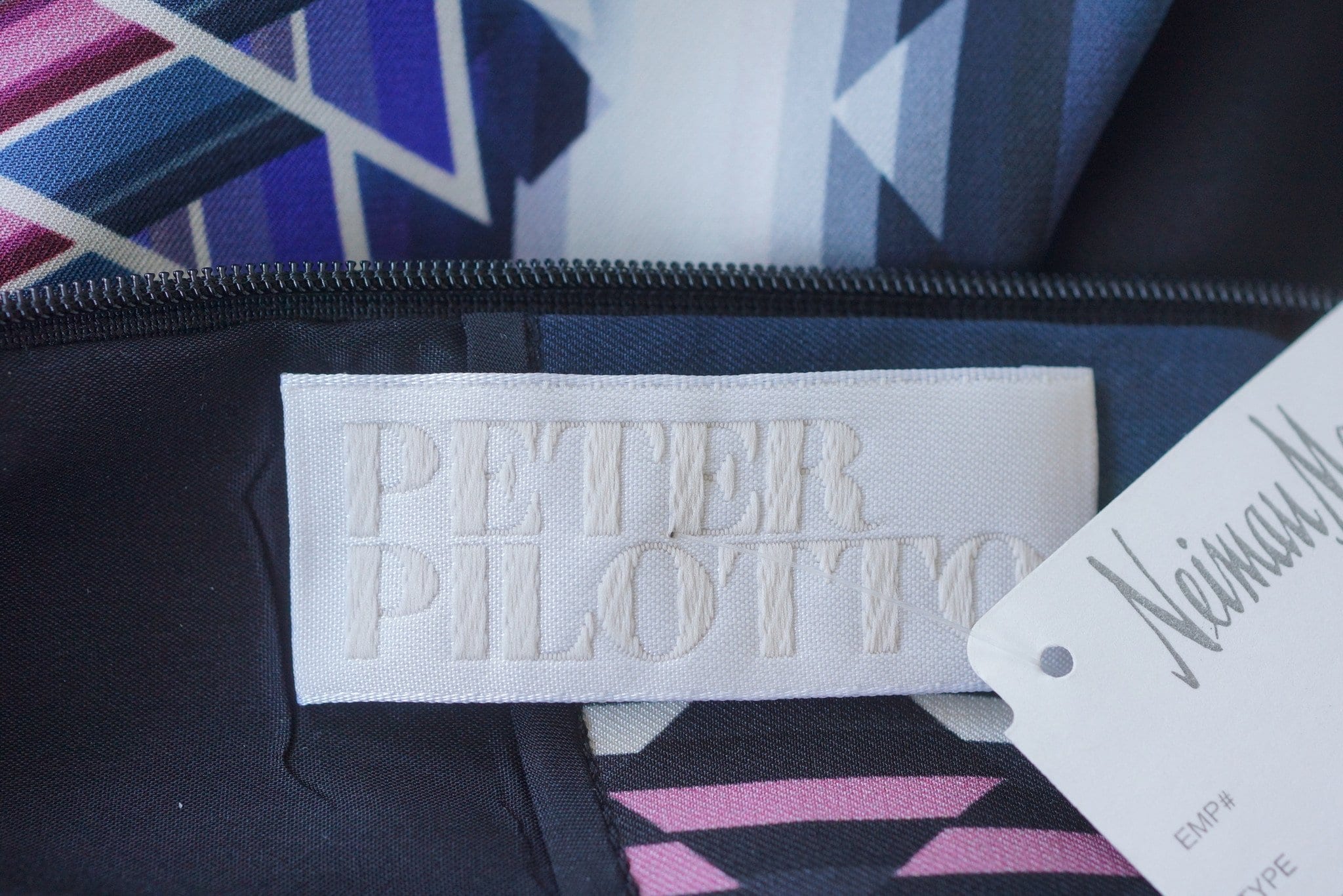 Peter Pilotto Dress vivid print halter style beautiful details  6 nwt - mightychic