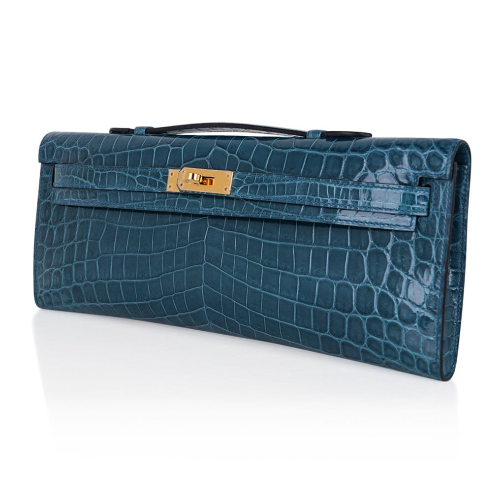 HERMÈS Shiny Alligator Kelly Pochette clutch in Geranium with Gold  hardware-Ginza Xiaoma – Authentic Hermès Boutique