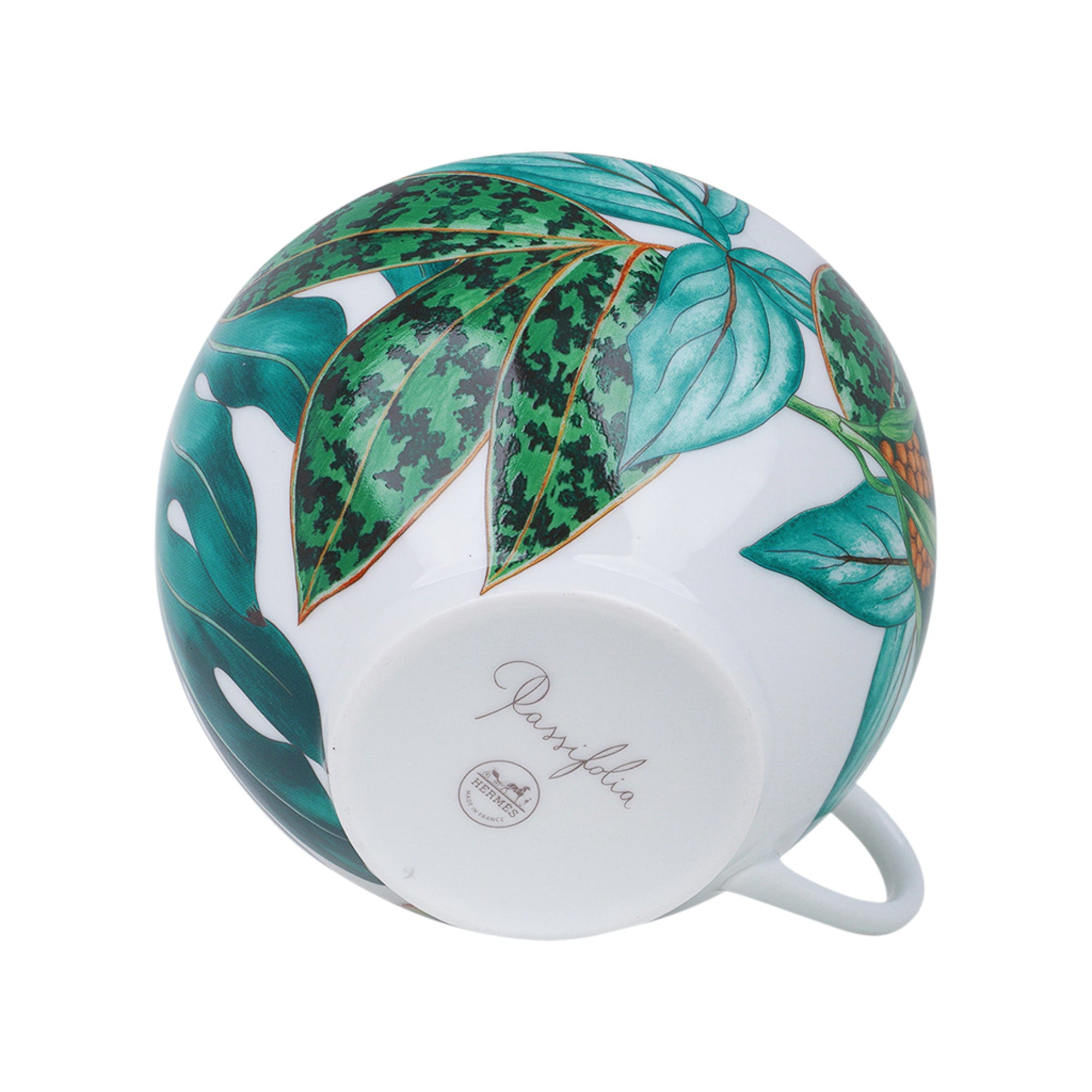 https://mightychic.com/wp-content/uploads/2023/12/authentic-hermes-passifolia-tea-cup-saucer.jpg