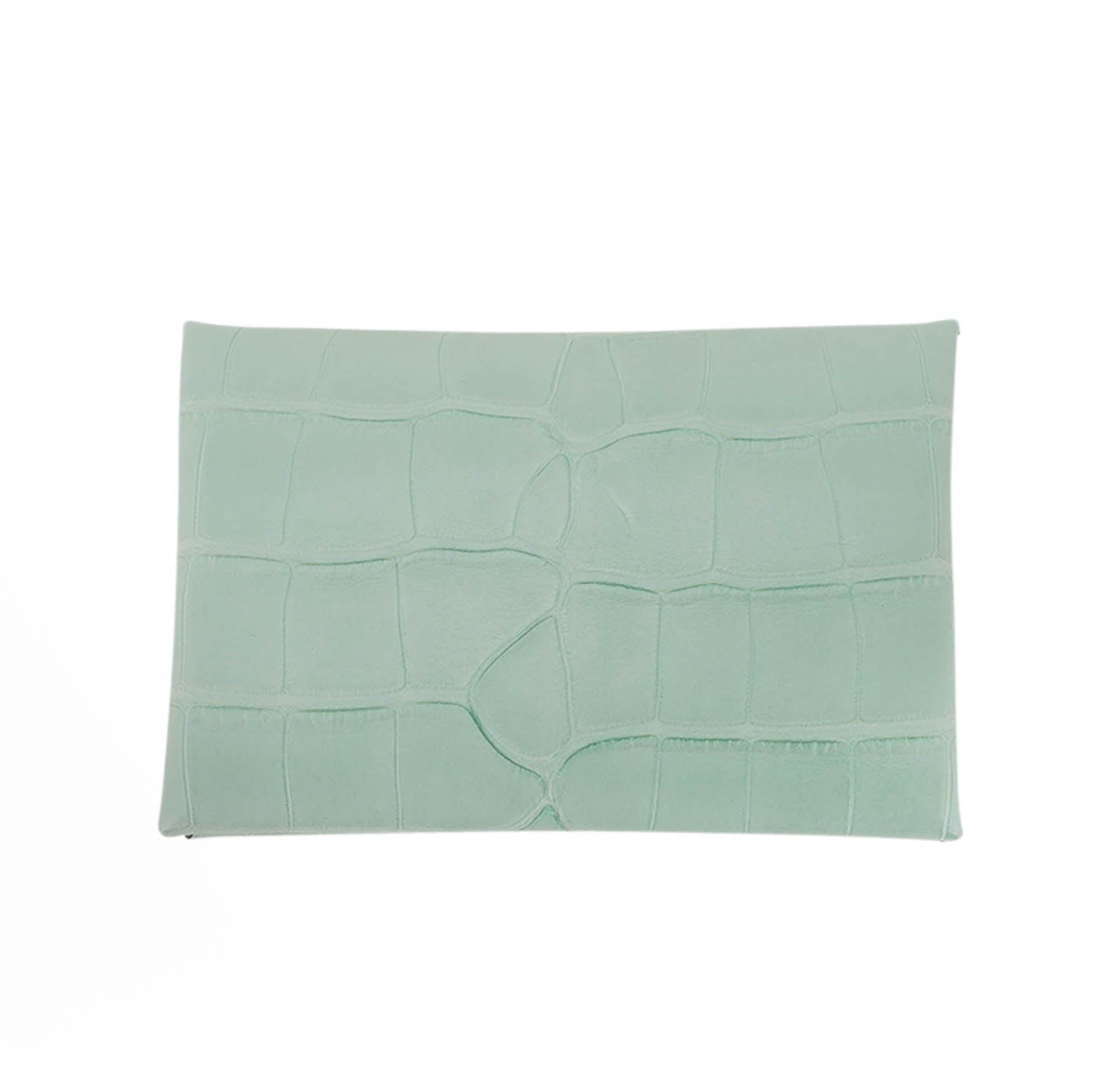 Hermes Vert DEau Calvi Matte Alligator Card Holder | Mightychic