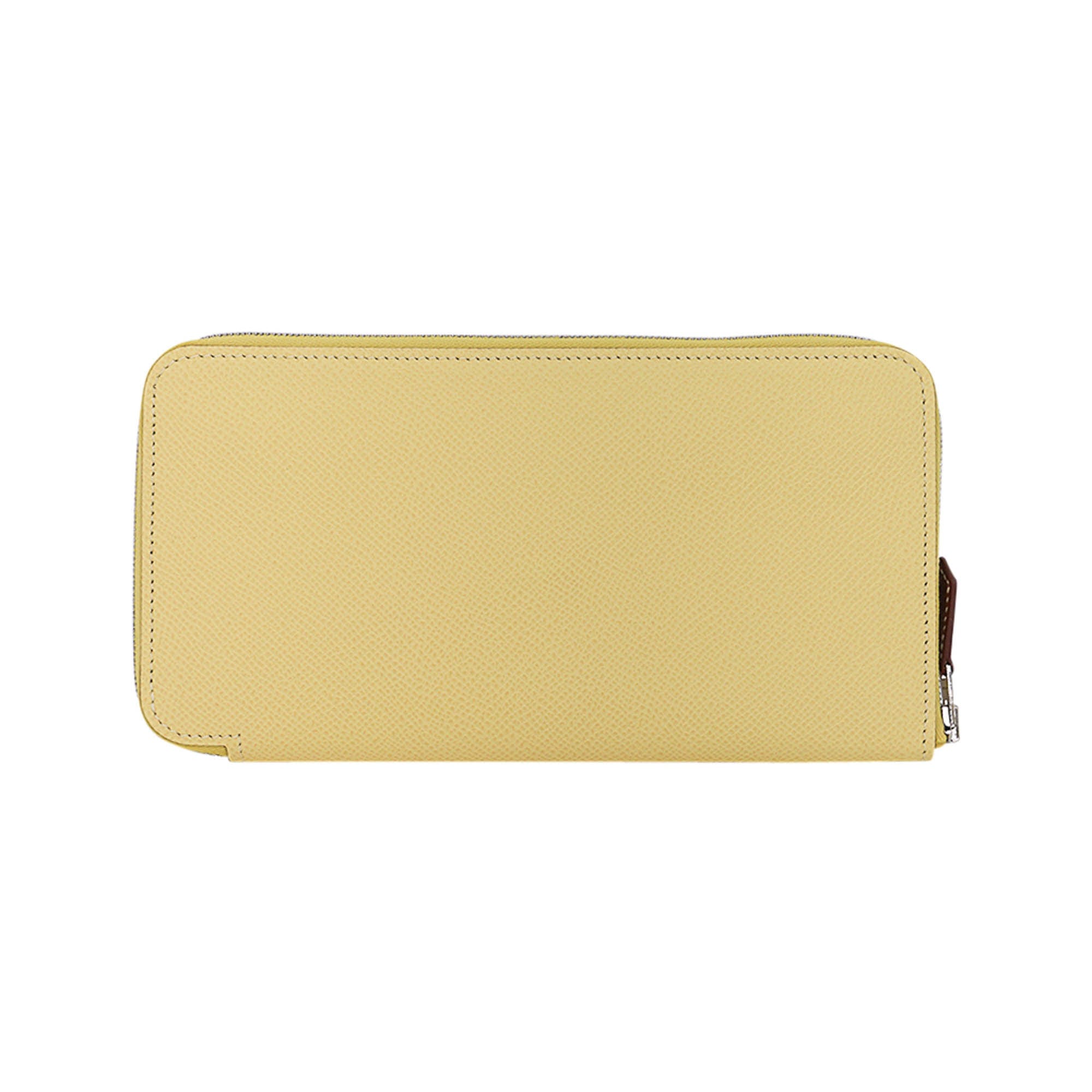 Hermes silk in wallet new arrivals